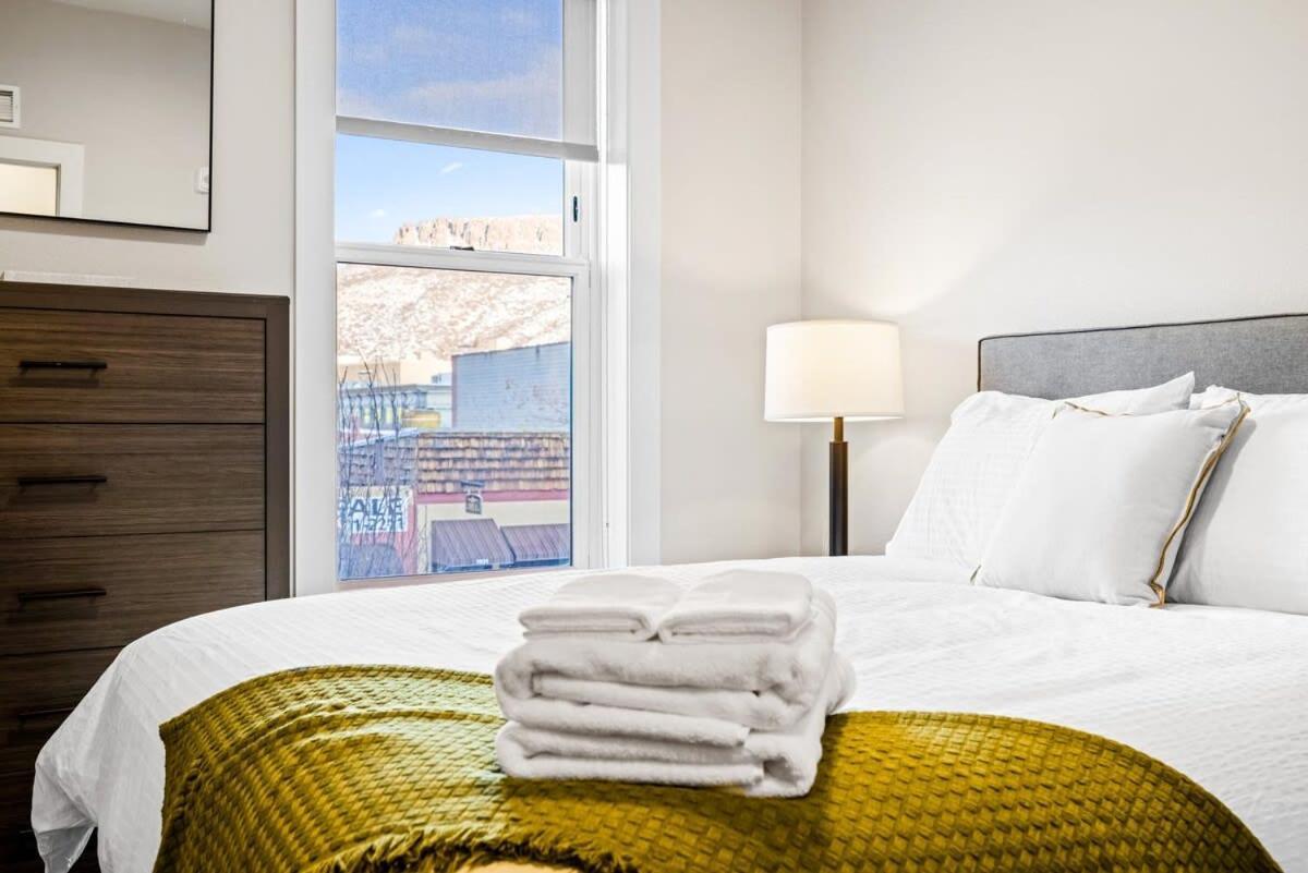 Avenue Hotel Downtown Golden Gold Miners Suite 外观 照片
